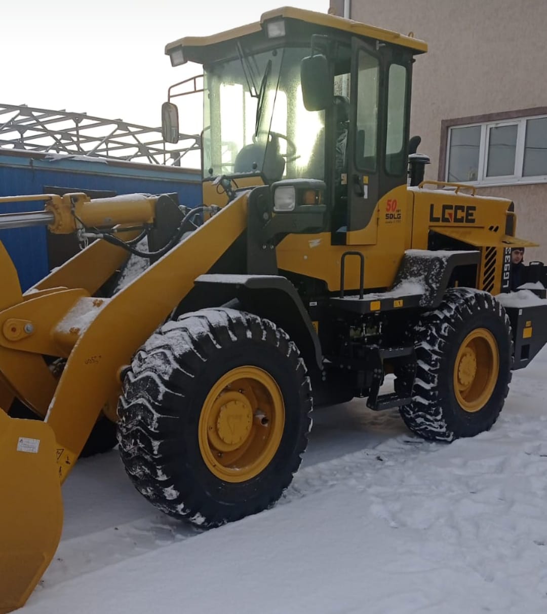 Фронтальный погрузчик LGCE L936H